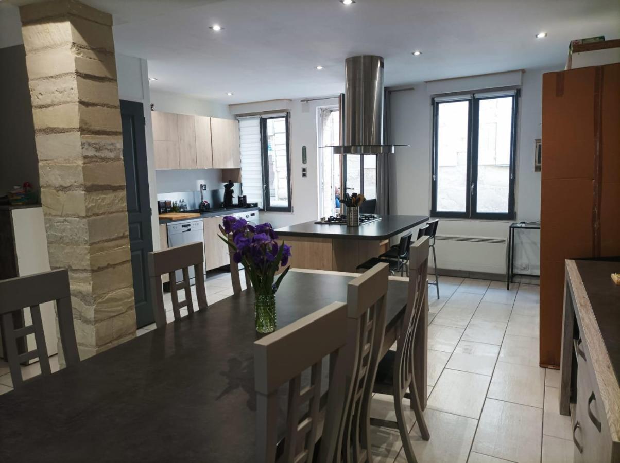 Agreable Maison De Ville Tout Confort Loudun Luaran gambar
